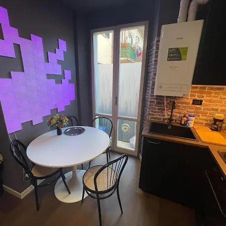 Apartment With Large Terrace In The Historic Center