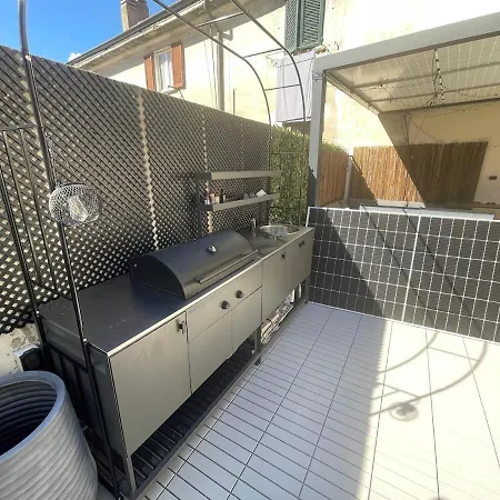 Apartment With Large Terrace In The Historic Center *