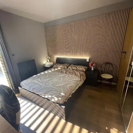 公寓 With Large Terrace In The Historic Center *