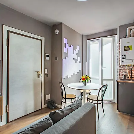 With Large Terrace In The Historic Center Apartment *