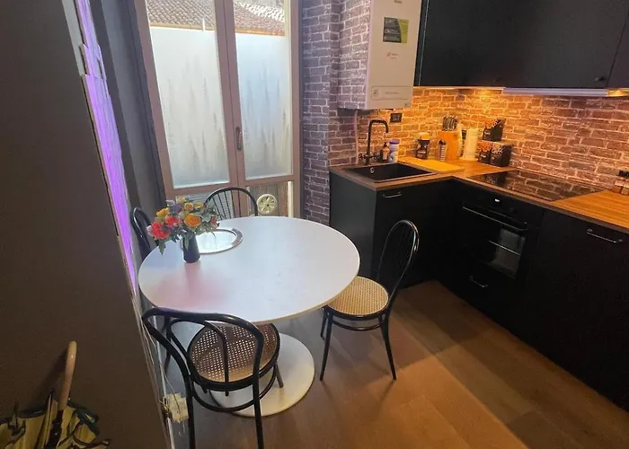 Appartamento With Large Terrace In The Historic Center