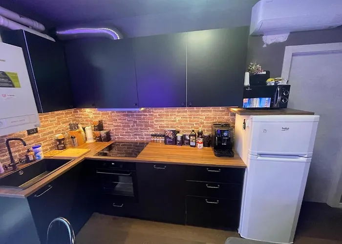 Appartamento With Large Terrace In The Historic Center *