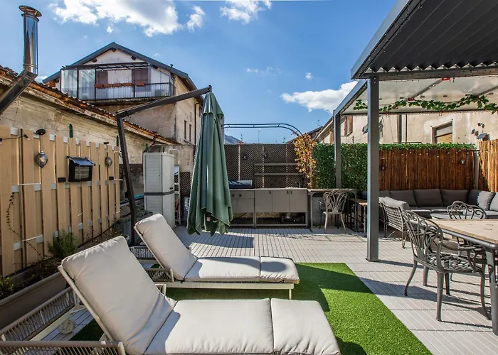 Apartment With Large Terrace In The Historic Center Lecco