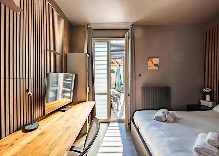 With Large Terrace In The Historic Center Lecco