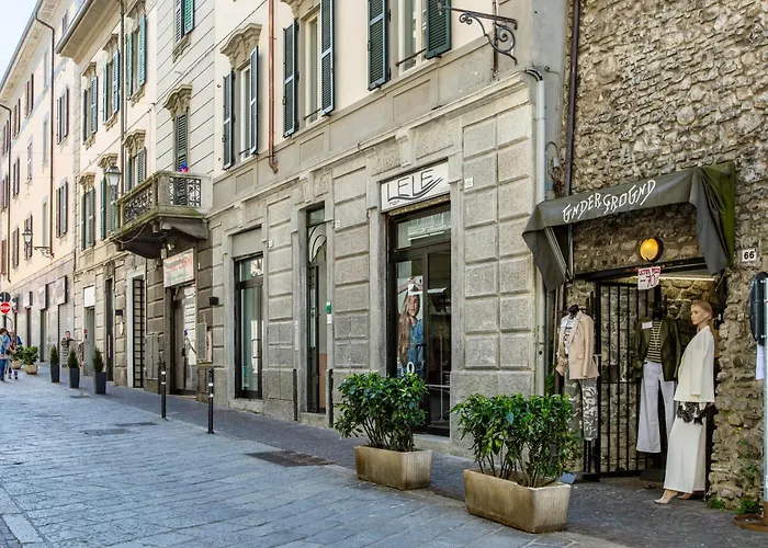 With Large Terrace In The Historic Center Apartment