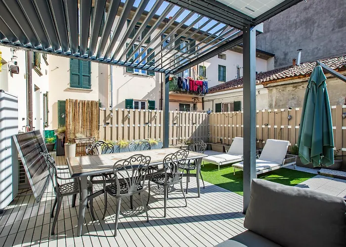 Apartment With Large Terrace In The Historic Center *