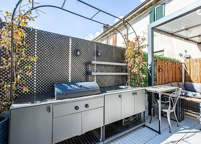 Apartment With Large Terrace In The Historic Center