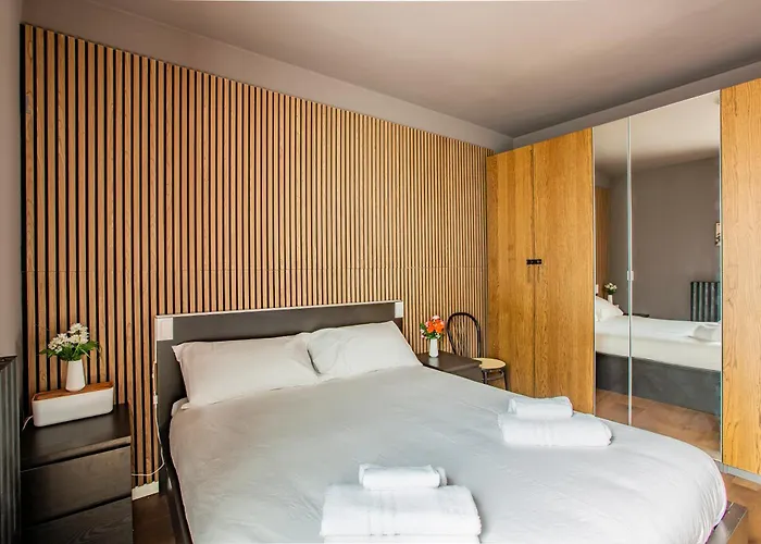 Apartment With Large Terrace In The Historic Center Lecco