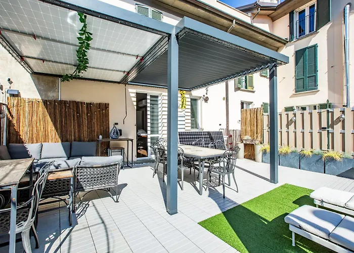 With Large Terrace In The Historic Center Lecco