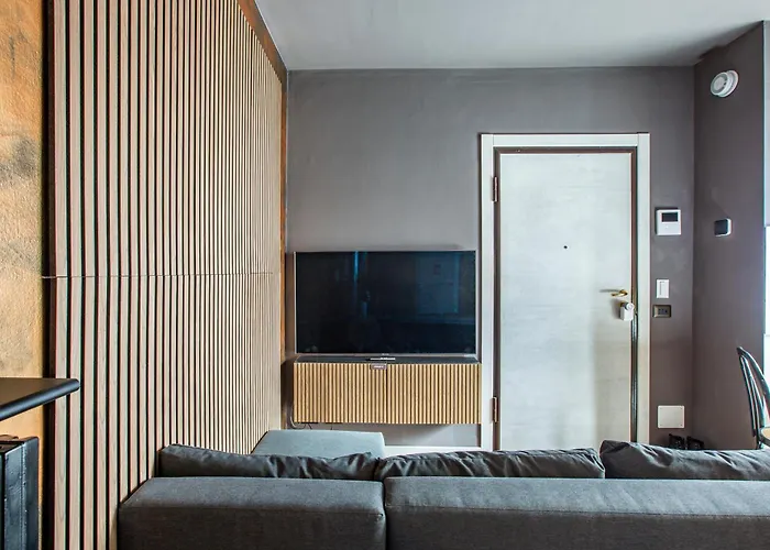 Apartment With Large Terrace In The Historic Center *