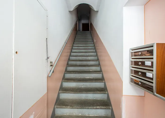 With Large Terrace In The Historic Center Apartment Lecco