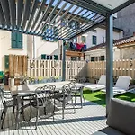 Apartman - Old Town Terrace - 3 Min From And Station *