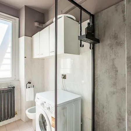 Apartman - Old Town Terrace - 3 Min From And Station *